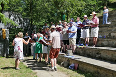 Festgottesdienst zum 1.000 Todestag des Heiligen Heimerads auf dem Hasunger Berg (Foto: Karl-Franz Thiede) Festgottesdienst zum 1.000 Todestag des Heiligen Heimerads auf dem Hasunger Berg (Foto: Karl-Franz Thiede)